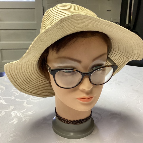 LOFT HAT MUST SEE WITH black FLOWER USE OR DETACH. CLASSIC 🖤💐💐💐💐💐 - Picture 5 of 7